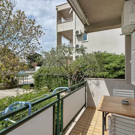 Apartments & Rooms Rica-3